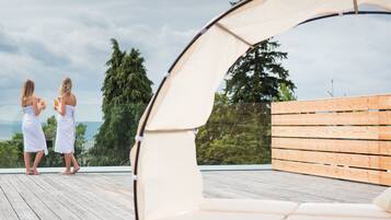 Sauna, Whirlpool, Dampfbad, Körperbehandlungen, Gesichtsbehandlungen