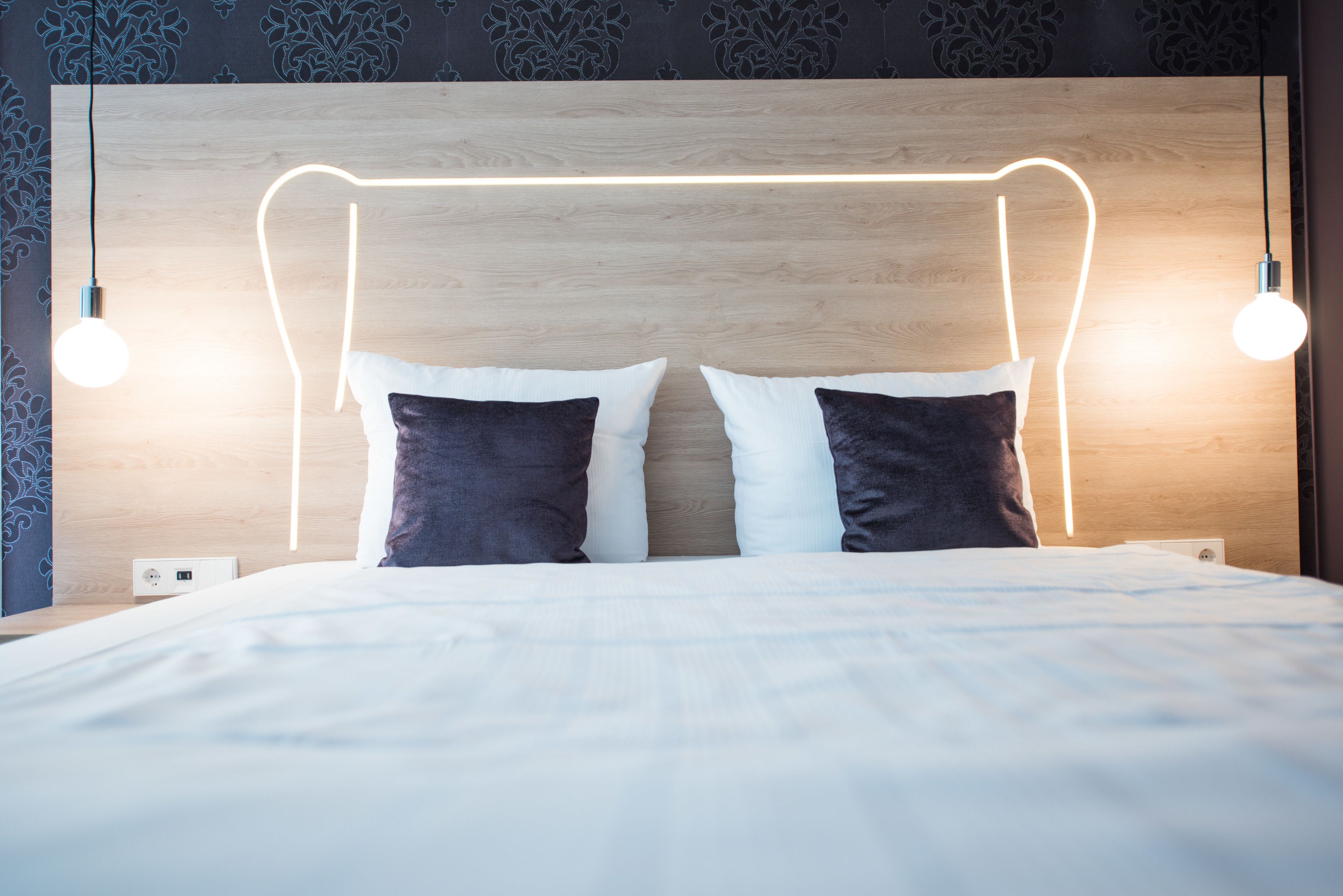 desk, cots/infant beds, free wifi, bed sheets