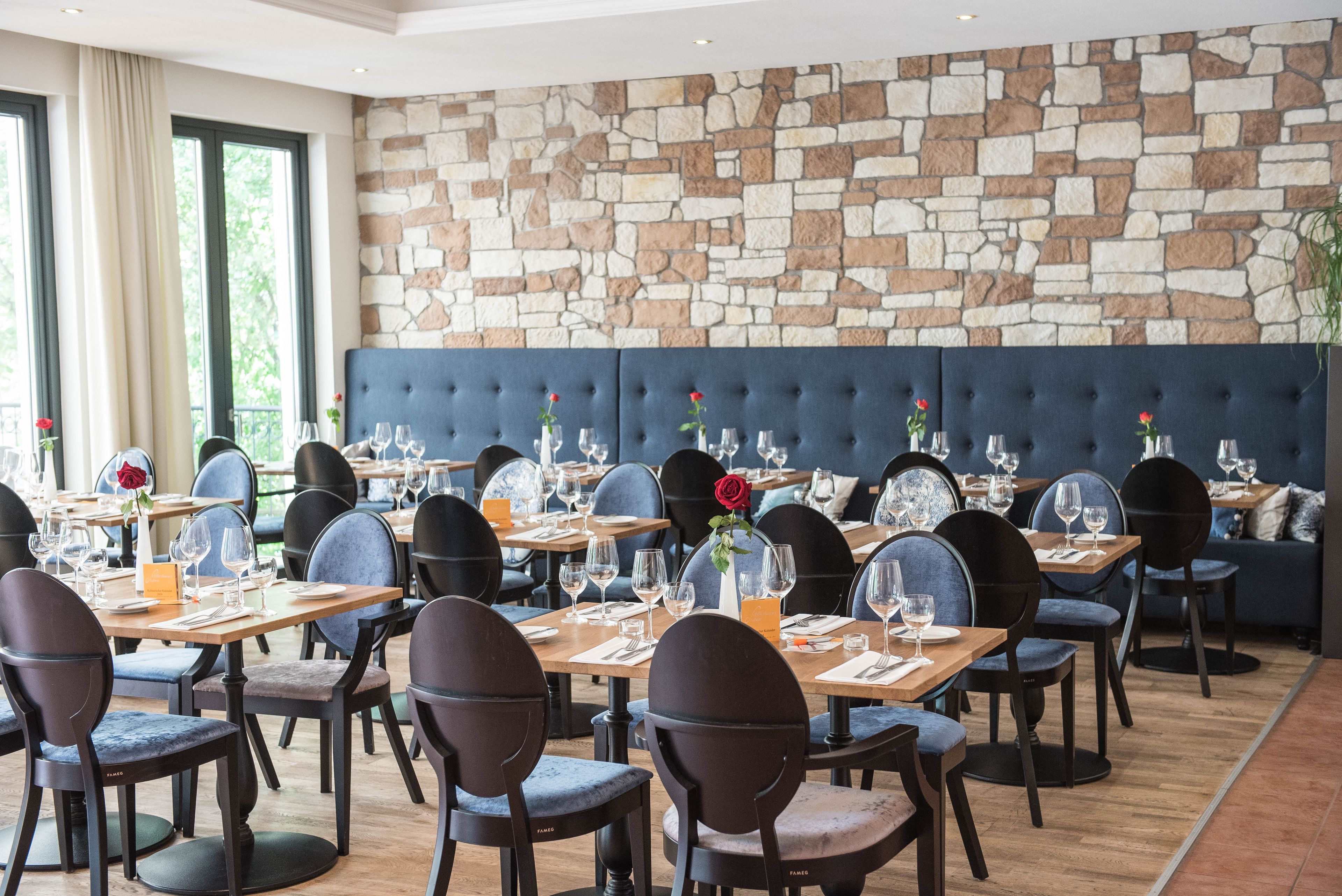 2 Restaurants; Frühstück, Mittagessen und Abendessen werden serviert