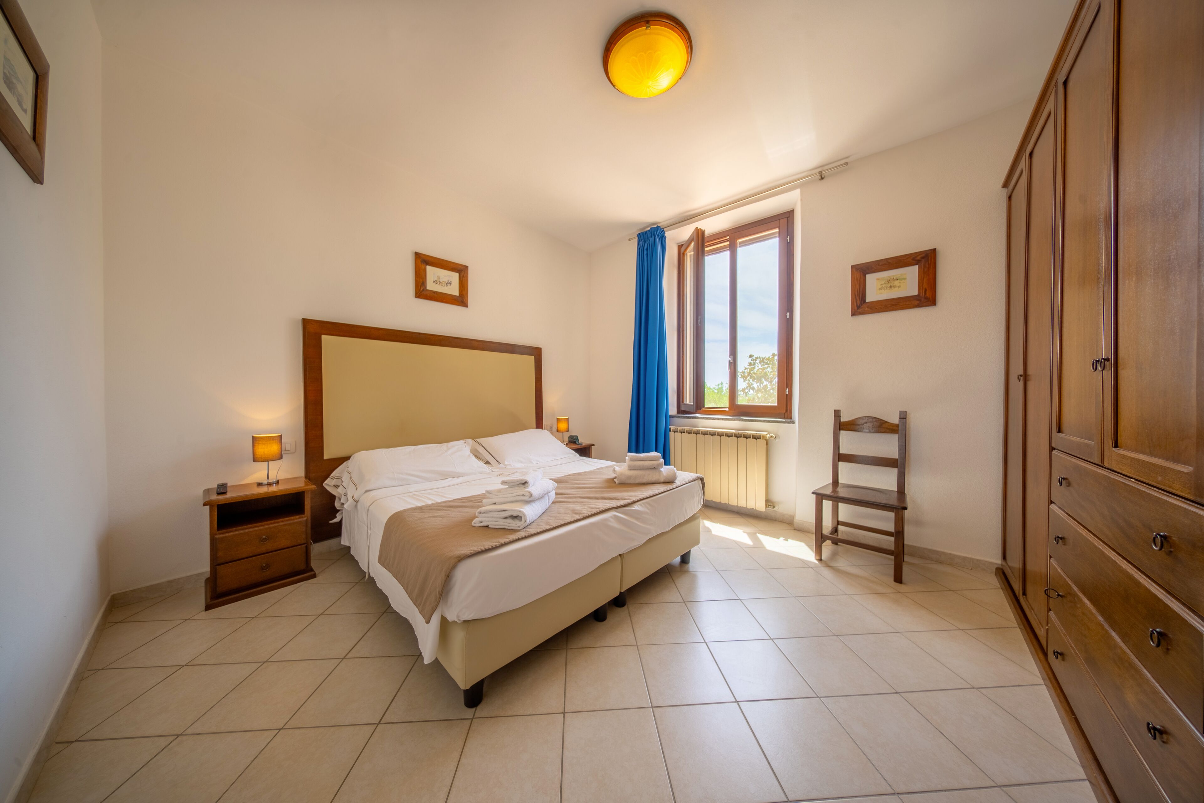 standard room | 2 bedrooms, down duvets, in-room safe, individually furnished