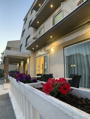 Terrace/patio - Hotel Laika (Rimini)