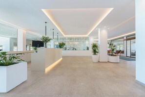 Reception -  Globales Concord  (Santa Margalida)