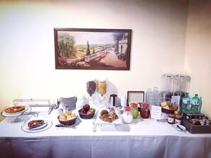 Daily buffet breakfast (EUR 5 per person)