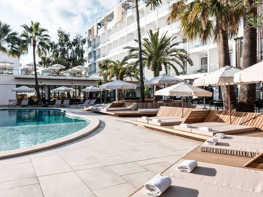 Outdoor pool, pool umbrellas, pool loungers