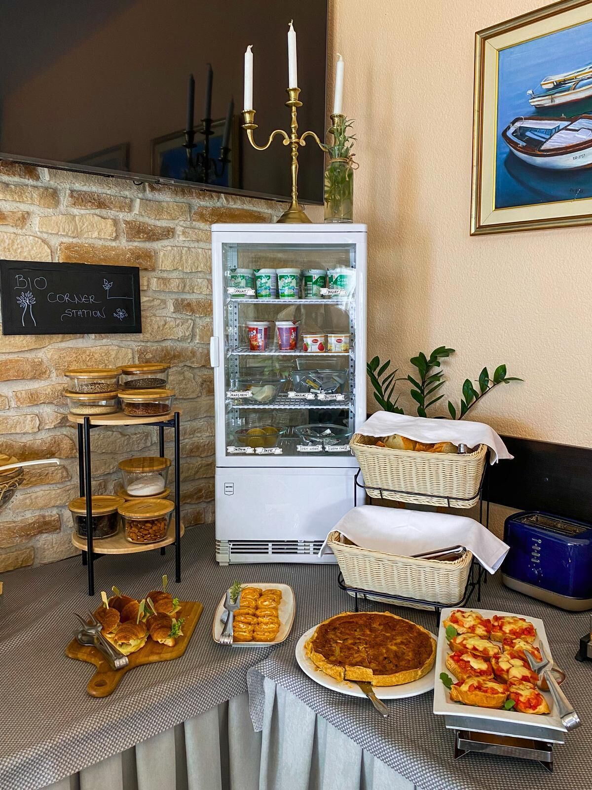 daily buffet breakfast (eur 12 per person)