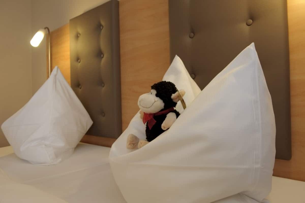 1 bedroom, hypo-allergenic bedding, in-room safe, desk