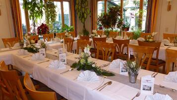 Mittagessen und Abendessen