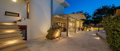 Front of property – evening/night