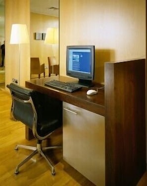 Business center - Casa Hotel Jockey Plaza Mall (Lima)