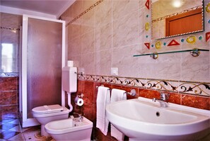Comfort-Suite, 1 Schlafzimmer, mit Bad | Badezimmer