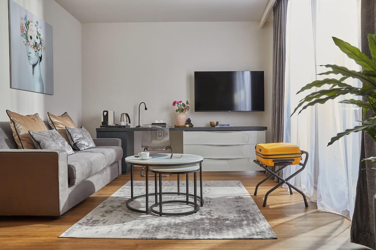 2-Bedroom apartment | セーフティボックス (室内)、遮光カーテン、アイロン / アイロン台、ベビーベッド (無料)