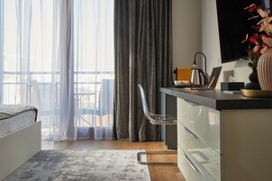 Studio apartment | Χρηματοκιβώτιο στο δωμάτιο, μοναδική διακόσμηση, κουρτίνες συσκότισης 