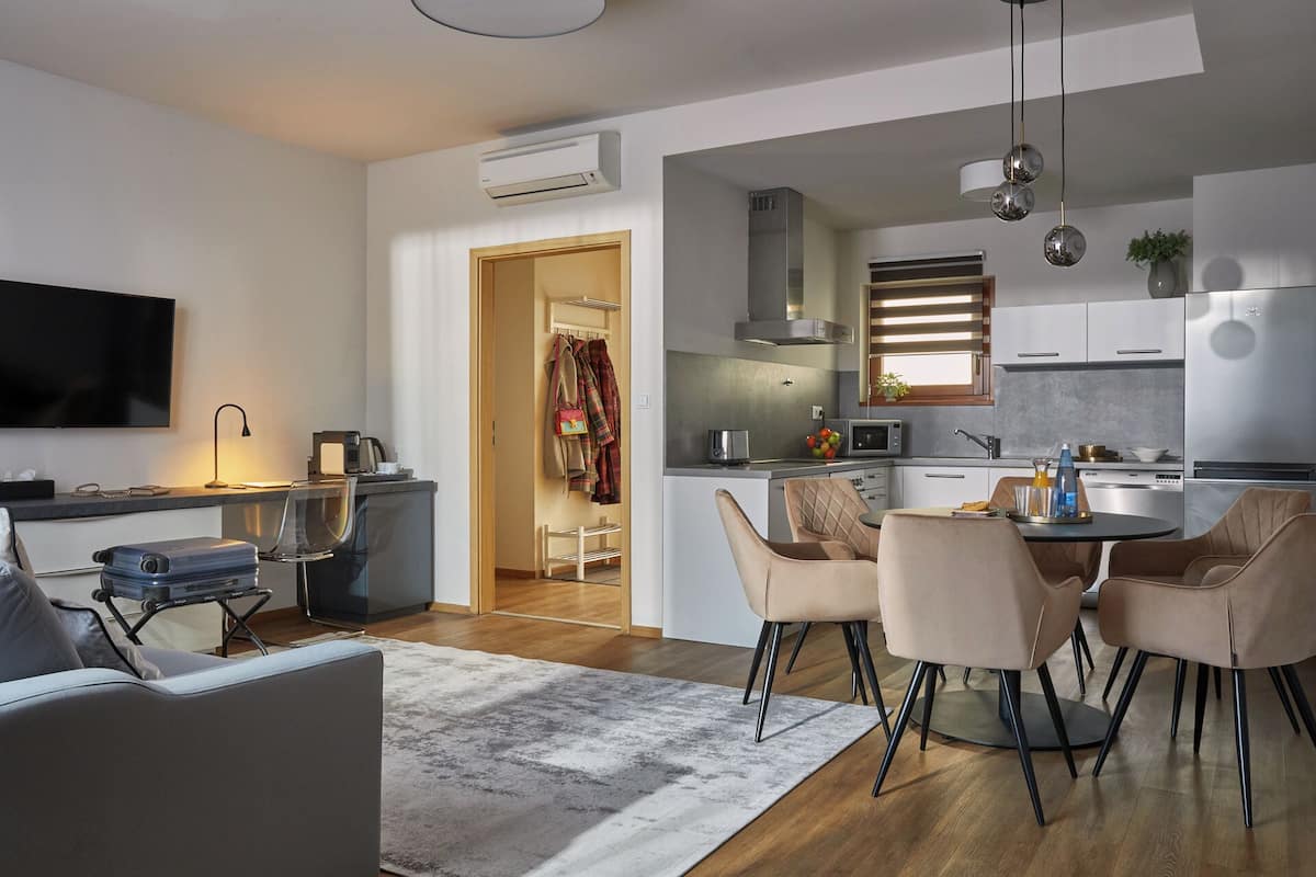 1 chambre, coffres-forts dans les chambres, décoration personnalisée