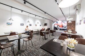 Restaurant - Budget Motel Self Check-in (Daellikon)