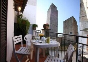 Panoraamahuoneisto (Loft) | Parveke