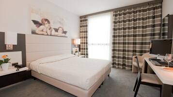 Premium bedding, minibar, in-room safe, desk