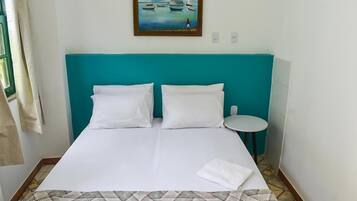 Roupas de cama premium, Wi-Fi de cortesia, roupa de cama