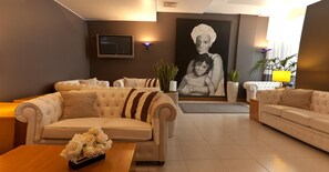 TV - Hotel Santiago (Jesolo)