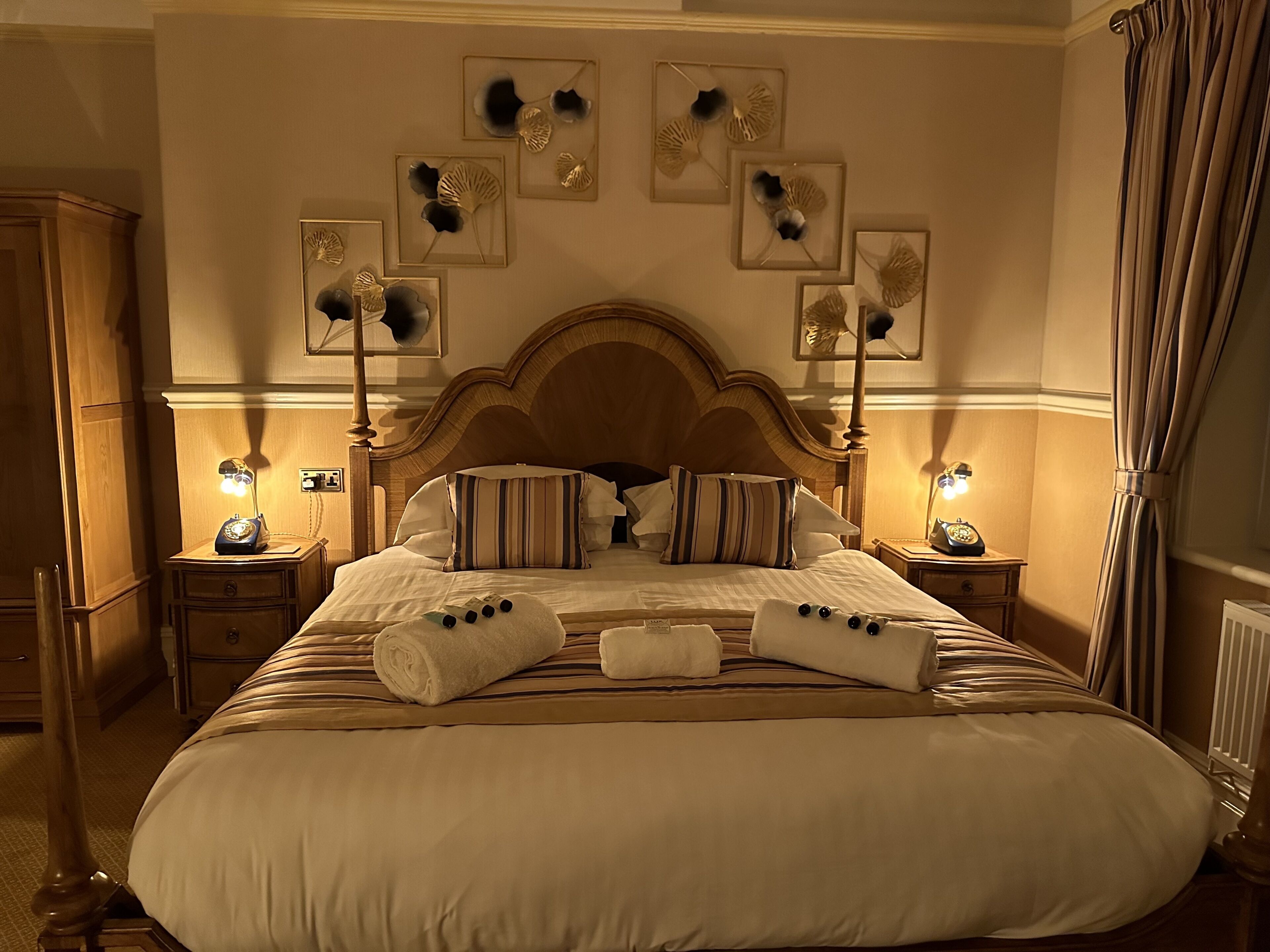 Exclusive Triple Room, Multiple Beds, Jetted Tub, Ground Floor | Premium bedding, individually decorated, iron/ironing board, free WiFi