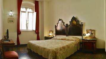 Ropa de cama de alta calidad, edredón y minibar