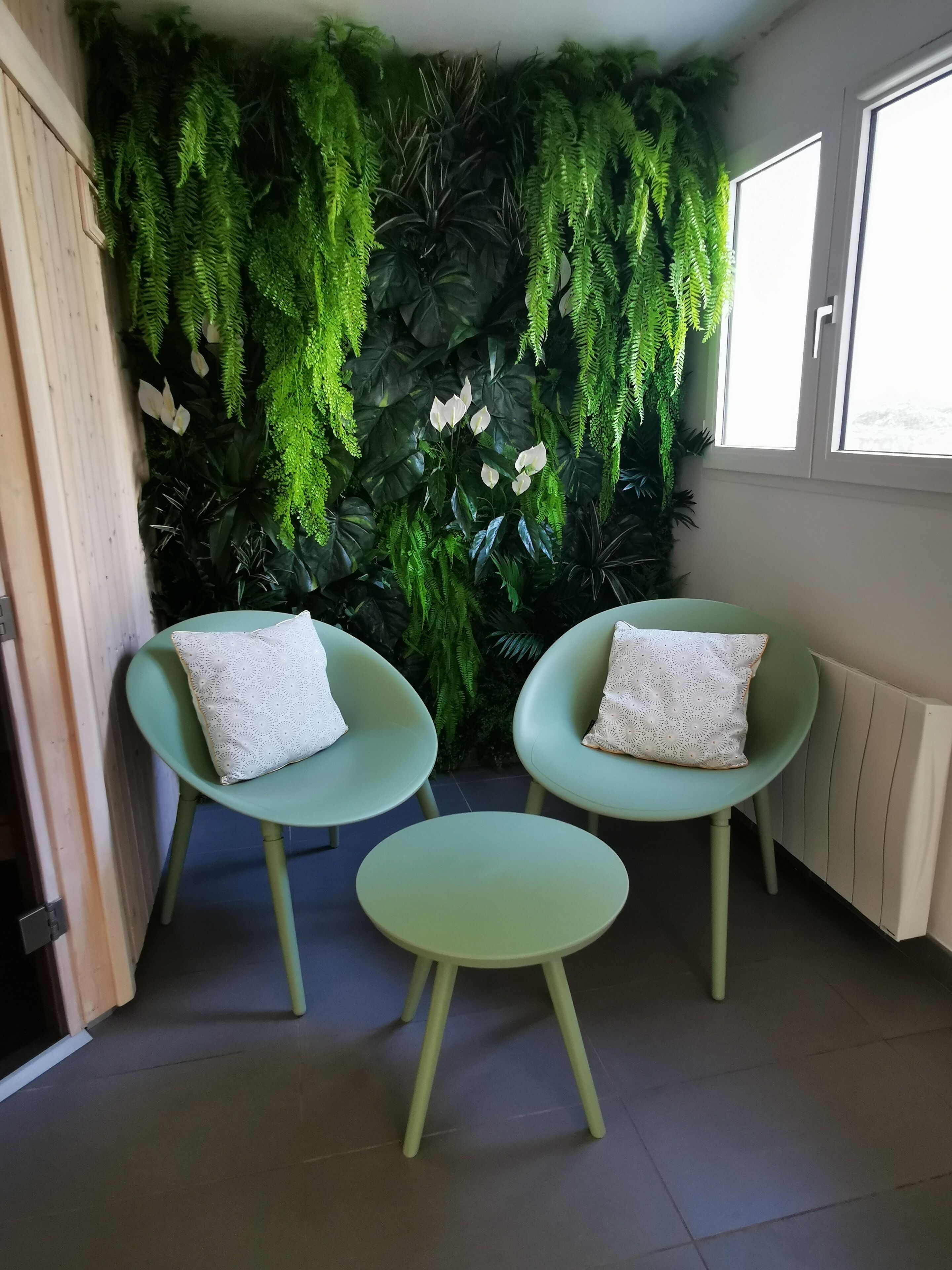 sauna, hot tub, turkish bath/hammam, massages