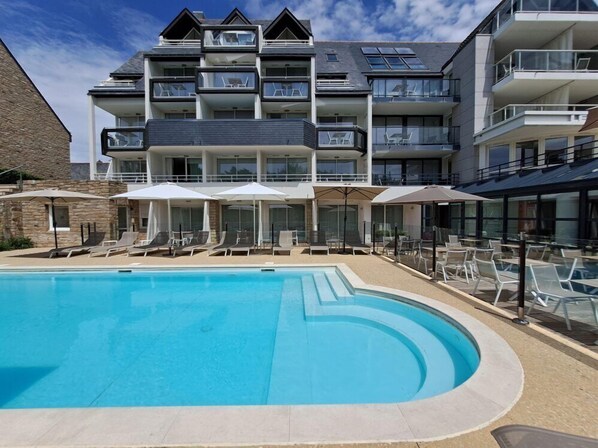 Outdoor pool, pool umbrellas, pool loungers