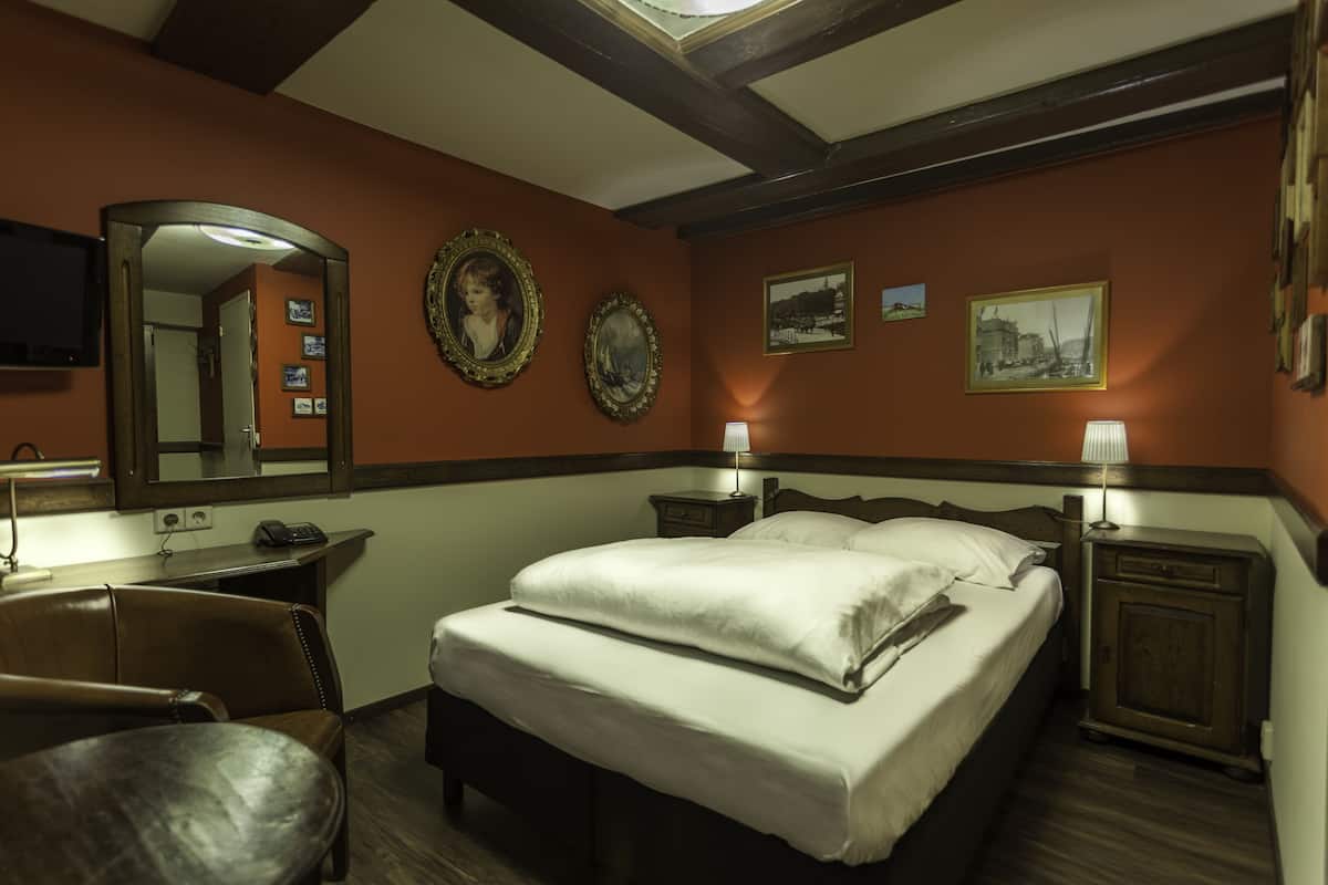 1 habitación y ropa de cama hipoalergénica
