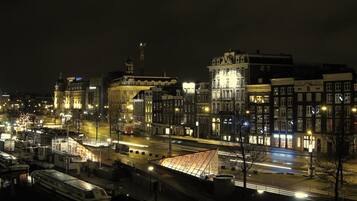 Façade de l’hébergement - soirée/nuit