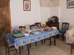 Café da manhã grátis