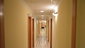 رواق