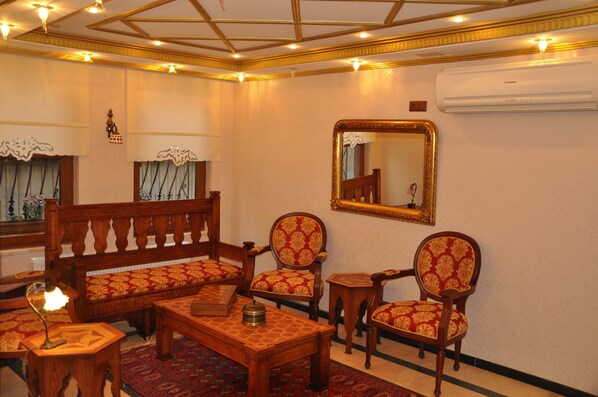 Reception hall
