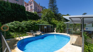 Outdoor pool, sun loungers