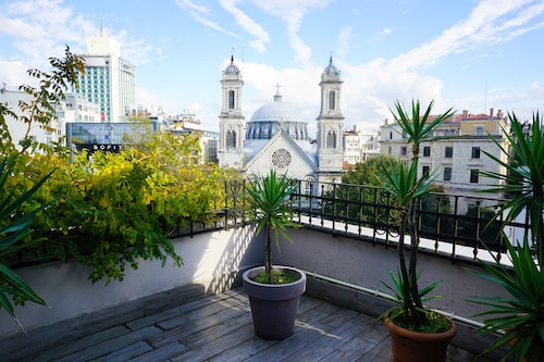 トリアダ ホテル タクシム