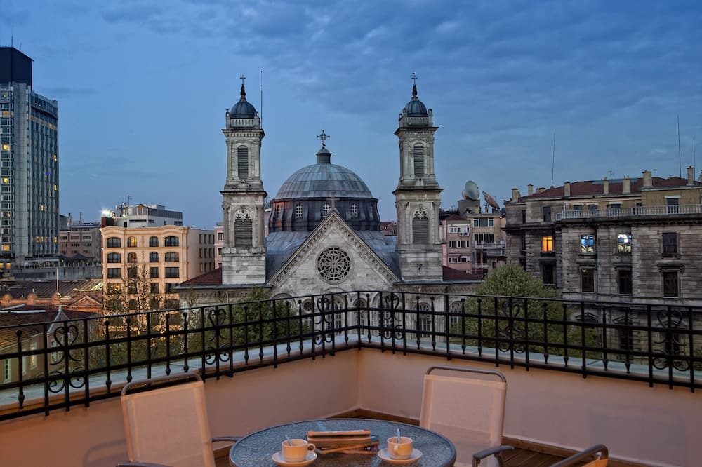 Triada Hotel Taksim