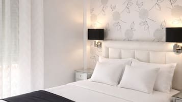 Premium bedding, in-room safe, individually decorated