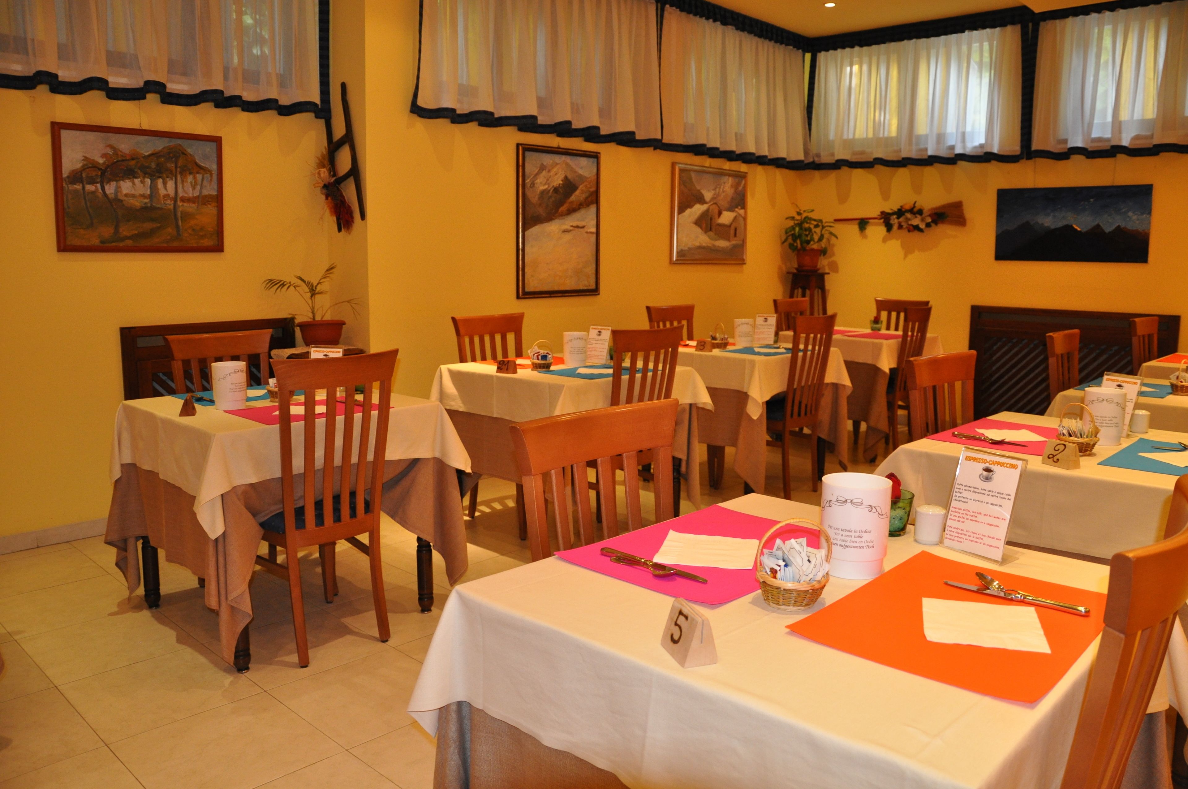 Khu vực dùng bữa sáng