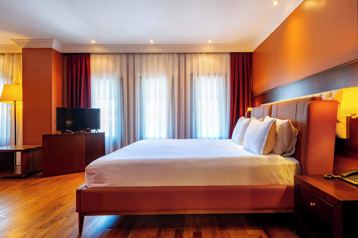 Superior Room | Premium bedding, minibar, in-room safe, desk