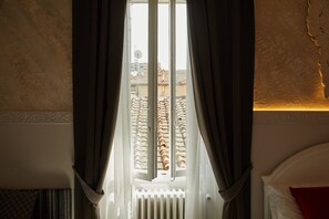 高級客房 | 書桌、隔音、免費無線上網