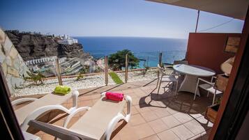 Standaard appartement, uitzicht op zee | Terras