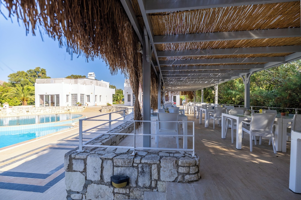 Ladonia Hotels Zemda by null