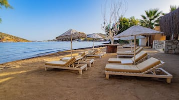 Private beach, free beach cabanas, sun loungers, beach umbrellas