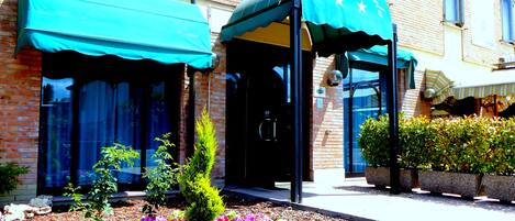 Entrada de la propiedad