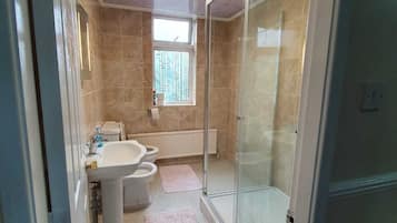 Double Room, Shared Bathroom | Bathroom | Shower