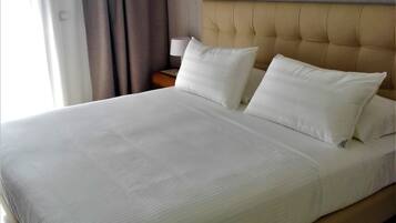 2 Schlafzimmer, hochwertige Bettwaren, Minibar, Zimmersafe