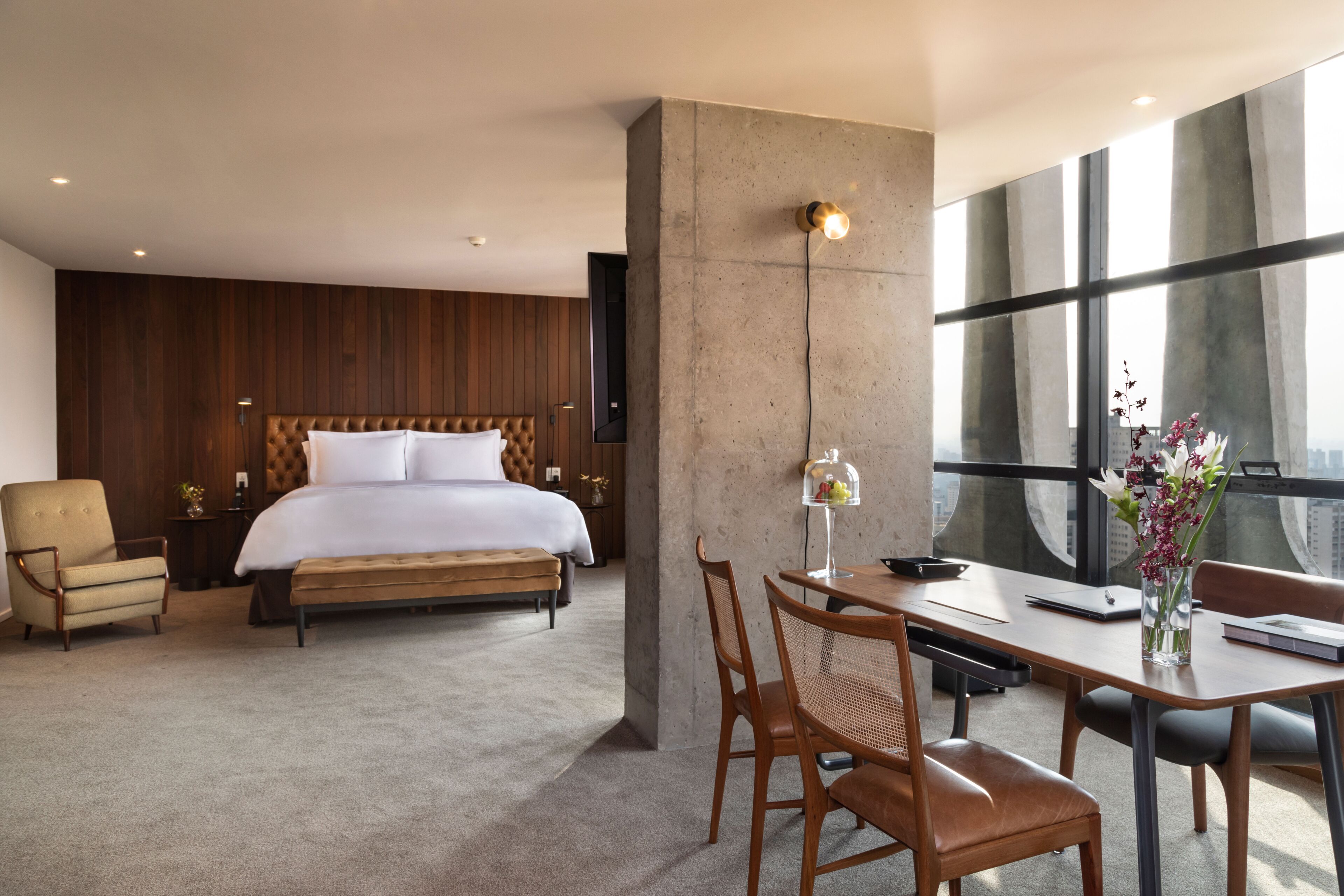 Premium bedding, pillow-top beds, minibar, in-room safe
