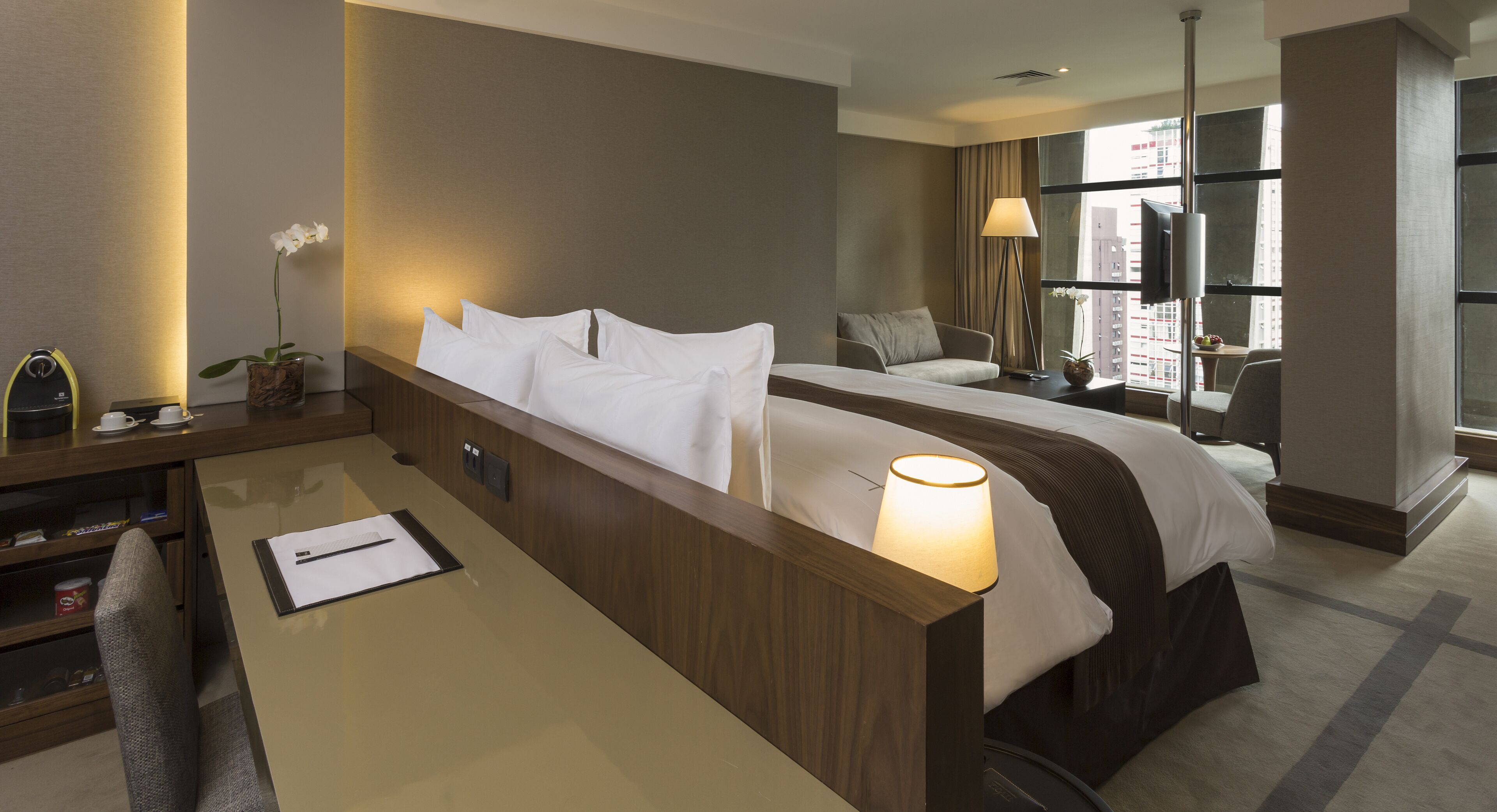 Hochwertige Bettwaren, Pillowtop-Betten, Minibar, Zimmersafe