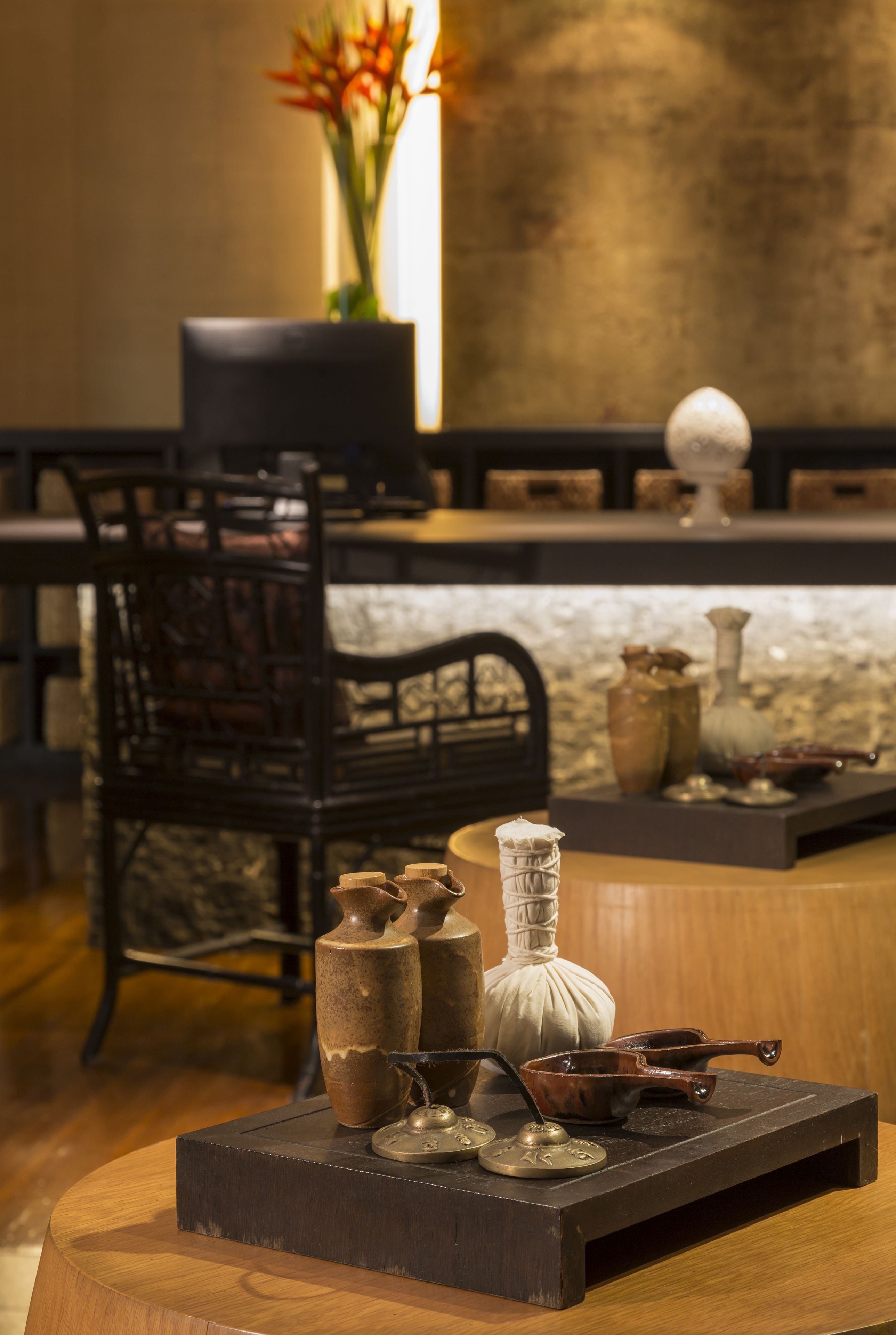 couples treatment room(s), body treatments, hot stone massages