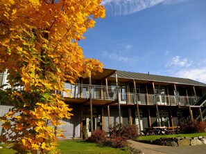 Exterior - Vikingskipet Hamar Hostel & Apartments (Hamar)