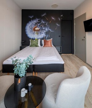 Iron/ironing board, free WiFi, bed sheets - Vikingskipet Hamar Hostel & Apartments (Hamar)