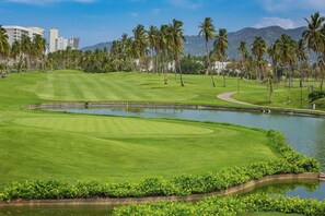 Golf - Ocean Breeze Acapulco (Acapulco)